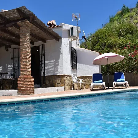 La Jara With Private Pool Alpehytte